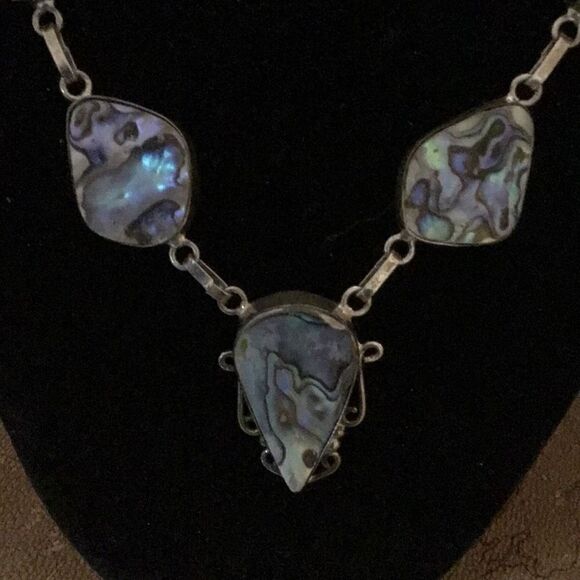 Necklace and bracelet set abalone shell from estate sale in New Orleans - Picture 4 of 6